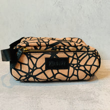 Load image into Gallery viewer, Canvas Leather mix Dopp kit